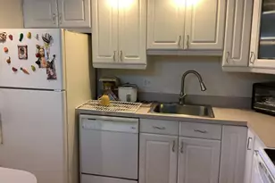 1300 St Charles Pl, Pembroke Pines, FL 33026 - Photo 17