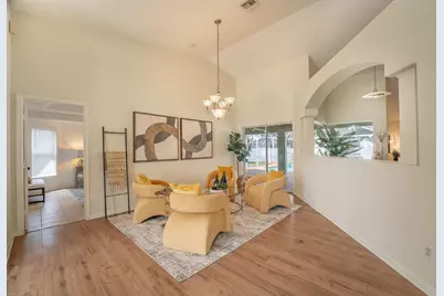 513 SE Cliff Road, Port Saint Lucie, FL 34984 - Photo 5