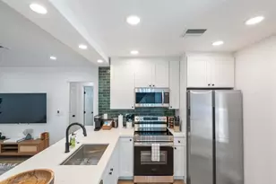 1145 NE 18th Ave, Fort Lauderdale, FL 33304 - Photo 3