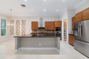 10891 SW Visconti Way, Port Saint Lucie, FL 34986 - Photo 5
