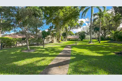 5533 Constant Spring Terrace #217, Lauderhill, FL 33319 - Photo 27