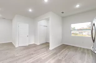 8685 101st Ct, Vero Beach, FL 32967 - Photo 13