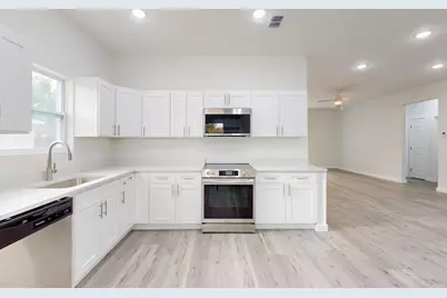 8685 101st Court, Vero Beach, FL 32967 - Photo 11