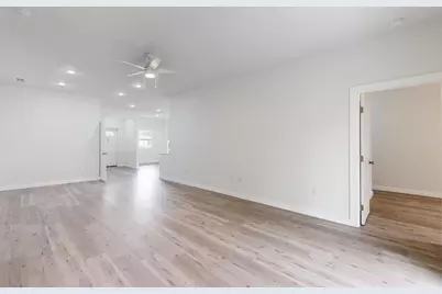 8685 101st Court, Vero Beach, FL 32967 - Photo 9
