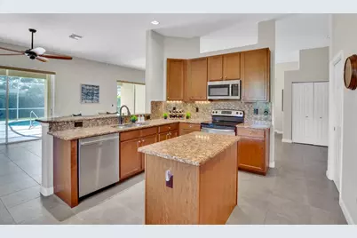 3150 W Brookfield Way, Vero Beach, FL 32966 - Photo 9