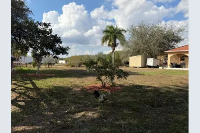 435 E A Road E, Labelle, FL 33935 - Photo 5
