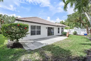 981 Delray Lakes Dr, Delray Beach, FL 33444 - Photo 31