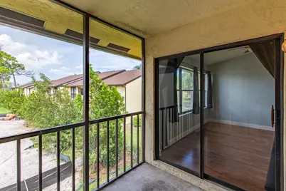 4715 Lucerne Lakes Boulevard E #205, Greenacres, FL 33467 - Photo 17