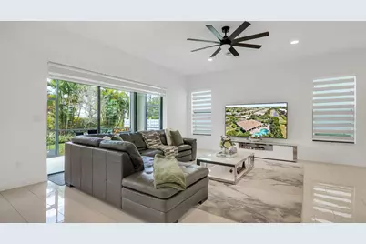 8550 NW 39th Court, Coral Springs, FL 33065 - Photo 7