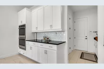 8550 NW 39th Court, Coral Springs, FL 33065 - Photo 13