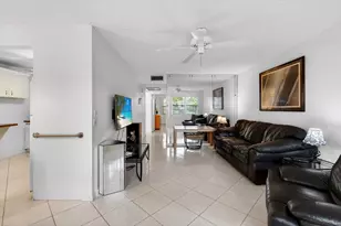 1009 Hythe A, Boca Raton, FL 33434 - Photo 1