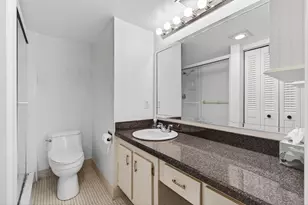 1009 Hythe A, Boca Raton, FL 33434 - Photo 27