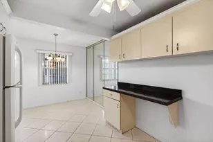 1009 Hythe A, Boca Raton, FL 33434 - Photo 23