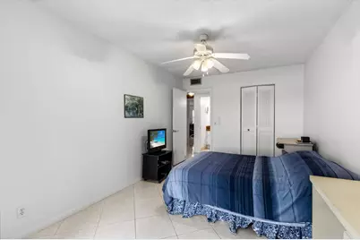 1009 Hythe A, Boca Raton, FL 33434 - Photo 27