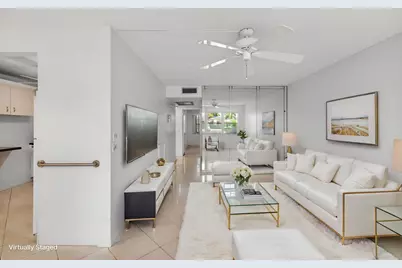 1009 Hythe A, Boca Raton, FL 33434 - Photo 3
