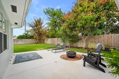 4729 SE Bayshore Terrace, Stuart, FL 34997 - Photo 15