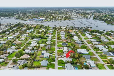 4729 SE Bayshore Terrace, Stuart, FL 34997 - Photo 29