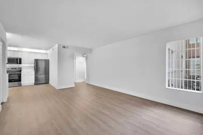 4200 Community Drive, West Palm Beach, FL 33409 - Photo 9