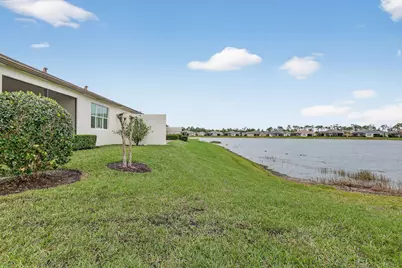 11021 Sunrise Lake Drive, Port Saint Lucie, FL 34987 - Photo 31