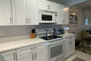 14 Royal Palm Way, Boca Raton, FL 33432 - Photo 5