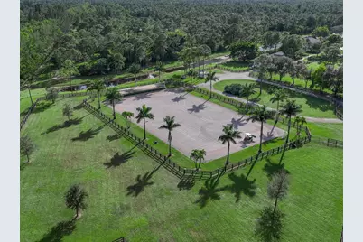 13230 Running Water Road, Palm Beach Gardens, FL 33418 - Photo 9