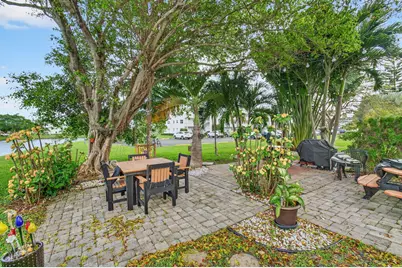 1121 Cambridge F, Deerfield Beach, FL 33442 - Photo 47