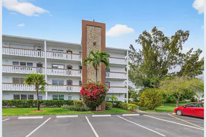 1121 Cambridge F, Deerfield Beach, FL 33442 - Photo 1
