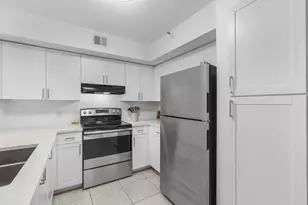 131 Yacht Club Way, Hypoluxo, FL 33462 - Photo 9