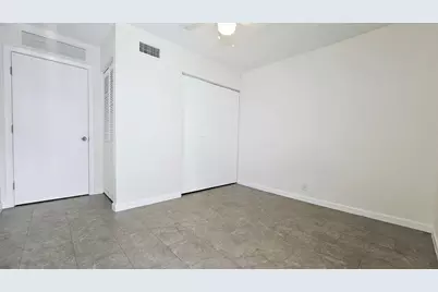 914 10th Street #B, West Palm Beach, FL 33401 - Photo 7