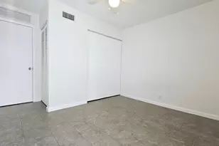 914 10th St, West Palm Beach, FL 33401 - Photo 7