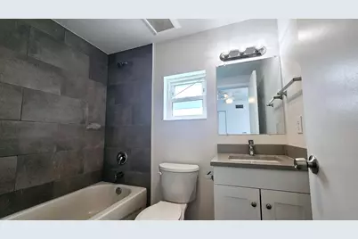 914 10th Street #B, West Palm Beach, FL 33401 - Photo 9