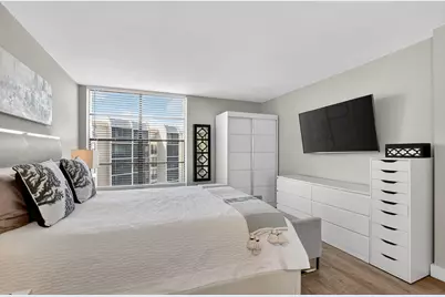 20 Royal Palm Way #503, Boca Raton, FL 33432 - Photo 25