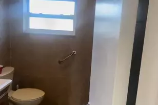 9402 NW 81st Ct, Tamarac, FL 33321 - Photo 9