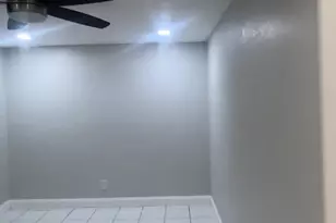 9402 NW 81st Ct, Tamarac, FL 33321 - Photo 7