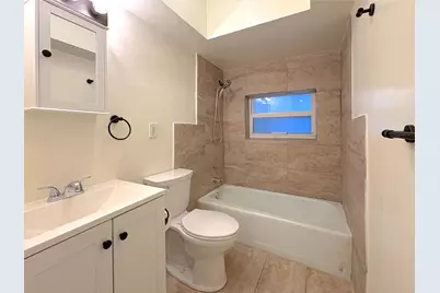 1124 NE 5th Avenue #6, Fort Lauderdale, FL 33304 - Photo 11