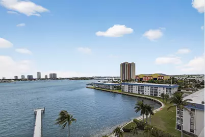 3040 Lake Shore Drive, Riviera Beach, FL 33404 - Photo 37