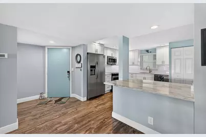 3040 Lake Shore Drive, Riviera Beach, FL 33404 - Photo 11