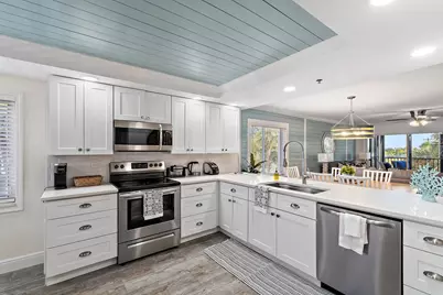 275 Palm Avenue #A301, Jupiter, FL 33477 - Photo 3