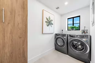 478 NW 13th St, Boca Raton, FL 33432 - Photo 33