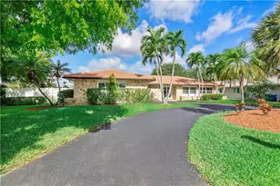 208 NW 91st Ave, Coral Springs, FL 33071 - Photo 5