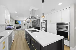 208 NW 91st Ave, Coral Springs, FL 33071 - Photo 9