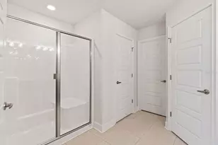 405 NE Airoso Blvd, Port Saint Lucie, FL 34983 - Photo 9