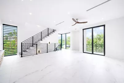 1052 N Victoria Park Road, Fort Lauderdale, FL 33304 - Photo 15