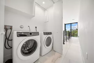 1052 N Victoria Park Rd, Fort Lauderdale, FL 33304 - Photo 23