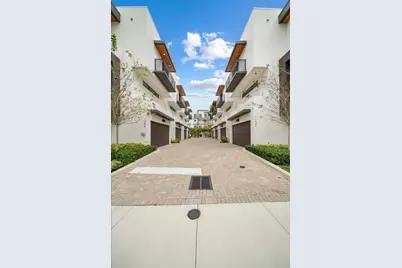 1052 N Victoria Park Road, Fort Lauderdale, FL 33304 - Photo 3