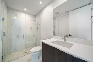 1052 N Victoria Park Rd, Fort Lauderdale, FL 33304 - Photo 7