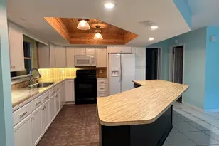 1916 Coconut Dr, Fort Pierce, FL 34949 - Photo 7