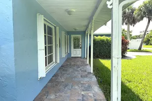 1916 Coconut Dr, Fort Pierce, FL 34949 - Photo 3