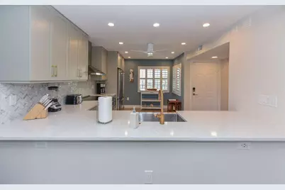 275 Palm Avenue #C406, Jupiter, FL 33477 - Photo 13