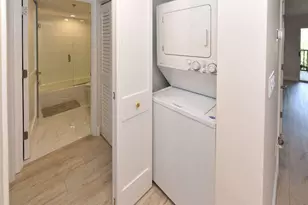 275 Palm Ave, Jupiter, FL 33477 - Photo 17